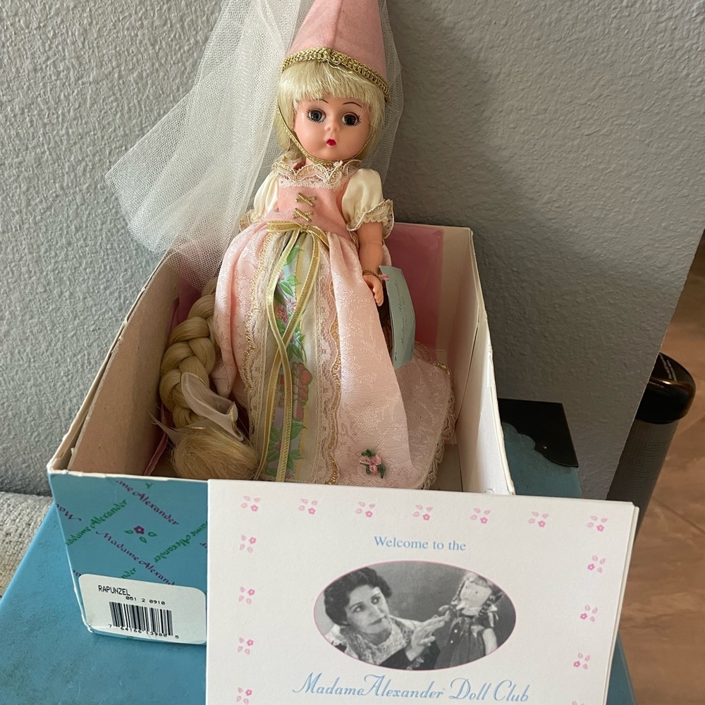 BNIB Madame Alexander Rapunzel Porcelain Doll